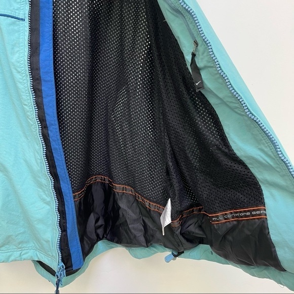 Nike ACG Jacket - Picture 7 of 7